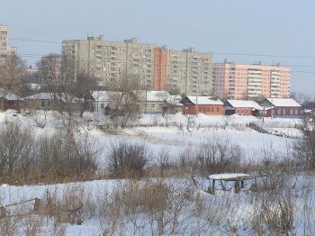 Вид на улицу Старое село с улицы Бугровка